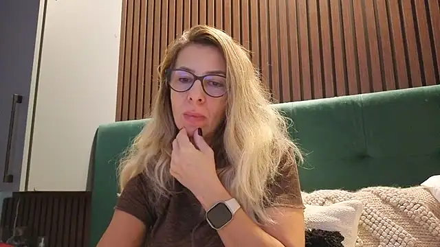 SukyGirl online show from November 12, 11:10 am