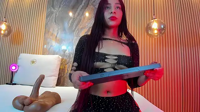 ella harper online show from February 7, 6:03 am