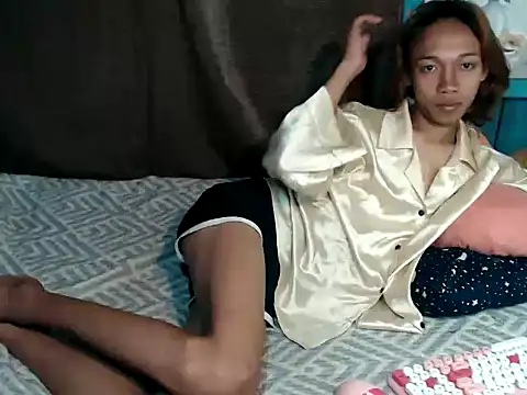 Snapshot of imtwinky chatting on October 27, 3:49 pm imtwinky online show from October 27, 3:49 pm