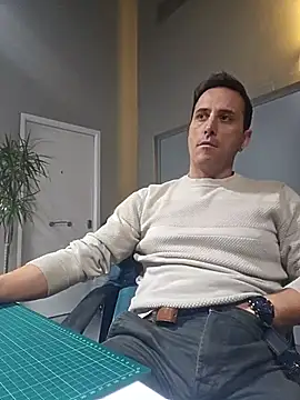 Lucas   81 online show from January 9, 7:15 pm