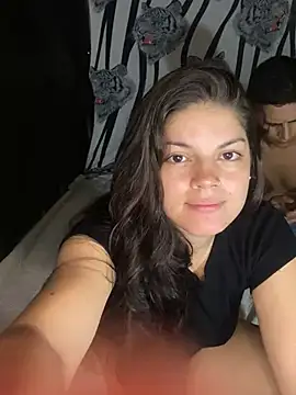 Snapshot of Romax2 chatting on February 24, 5:22 am Romax2 online show from February 24, 5:22 am