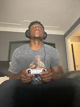 Festivitiesking1 online show from October 29, 10:33 pm