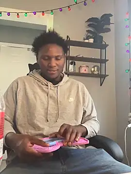 Festivitiesking1 online show from November 14, 5:33 pm