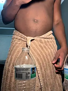 Festivitiesking1 online show from December 16, 4:39 am