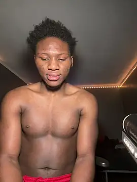 Festivitiesking1 online show from January 14, 1:39 pm