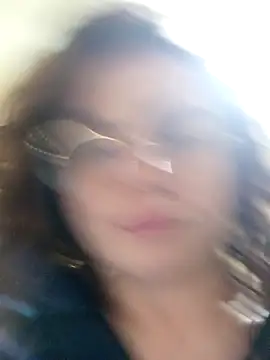 Snapshot of ItalianiMuli chatting on December 27, 4:54 pm ItalianiMuli online show from December 27, 4:54 pm