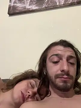 Snapshot of ItalianiMuli chatting on March 1, 1:11 am ItalianiMuli online show from March 1, 1:11 am