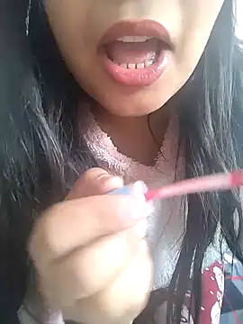 Snapshot of Dalou3a69 chatting on December 12, 11:18 am Dalou3a69 online show from December 12, 11:18 am