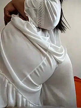 Snapshot of Dalou3a69 chatting on January 10, 3:37 pm Dalou3a69 online show from January 10, 3:37 pm