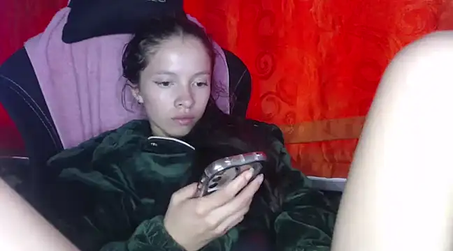 sweetdam12 online show from December 10, 8:49 pm