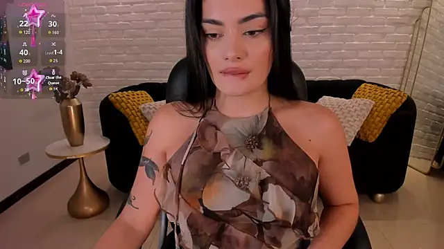 GiaFerrara online show from November 19, 7:25 pm