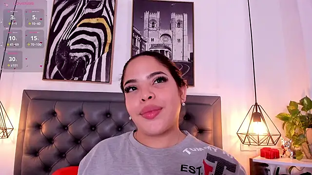 Snapshot of martina_monrohe chatting on March 1, 4:37 am martina monrohe online show from March 1, 4:37 am