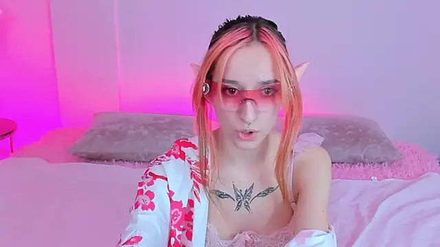 Snapshot of Doris_Scott chatting on January 23, 11:26 am Doris Scott online show from January 23, 11:26 am