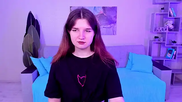 BonneyLove online show from December 3, 5:23 pm