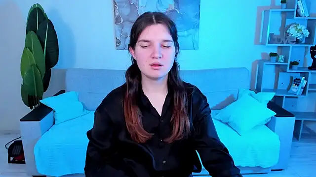 BonneyLove online show from January 28, 8:04 pm