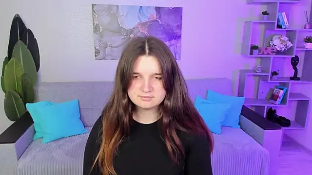 Snapshot of BonneyLove chatting on September 12, 9:04 pm BonneyLove online show from September 12, 9:04 pm