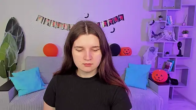 BonneyLove online show from November 3, 5:36 pm