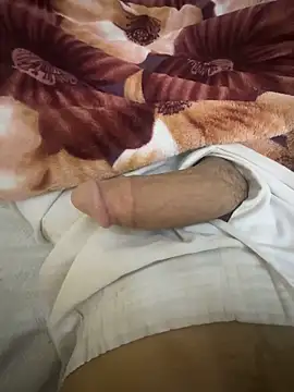 Snapshot of hamed-697 chatting on March 11, 10:42 pm hamed-697 online show from March 11, 10:42 pm