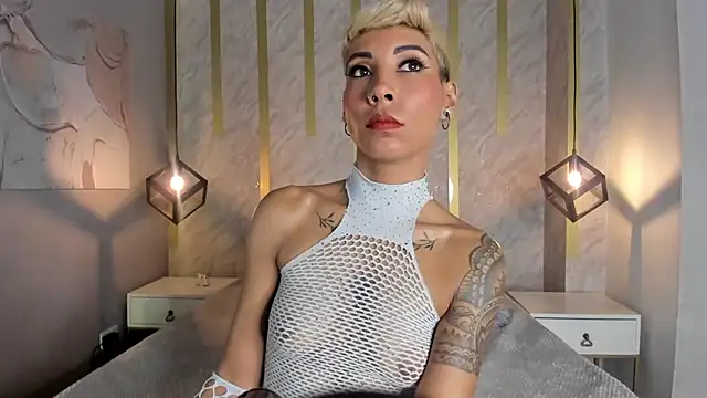 MiaMorgan  online show from December 30, 11:37 am