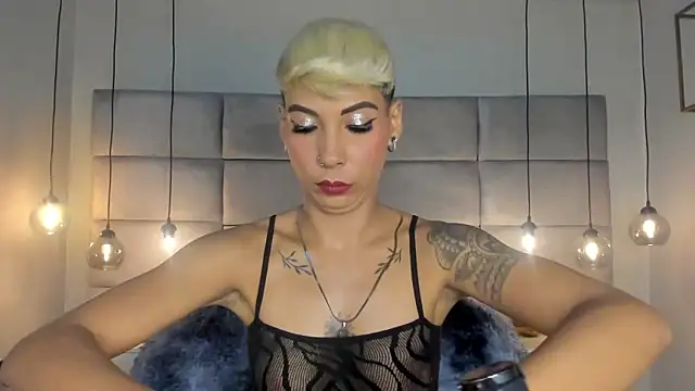 MiaMorgan  online show from January 14, 12:03 pm