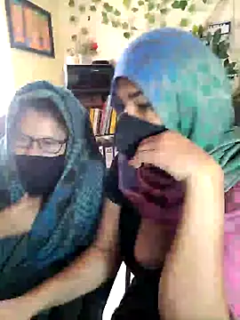 Snapshot of NAJWA-ARAB chatting on January 17, 5:08 pm NAJWA-ARAB online show from January 17, 5:08 pm