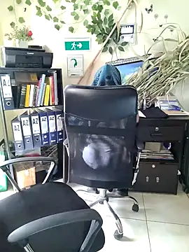 Snapshot of NAJWA-ARAB chatting on January 23, 5:31 pm NAJWA-ARAB online show from January 23, 5:31 pm