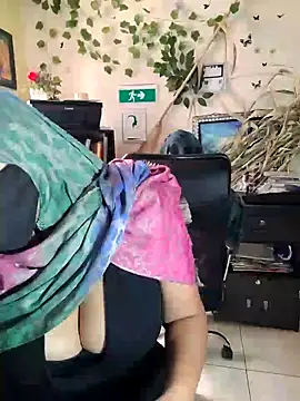 Snapshot of NAJWA-ARAB chatting on January 28, 2:31 pm NAJWA-ARAB online show from January 28, 2:31 pm