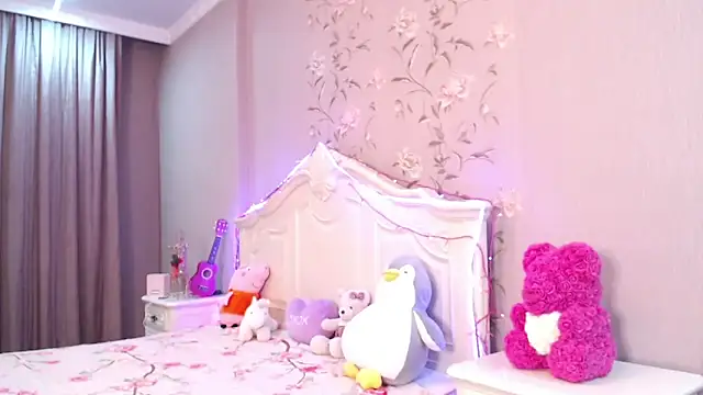 Snapshot of lilianbee chatting on April 18, 7:07 pm lilianbee online show from April 18, 7:07 pm