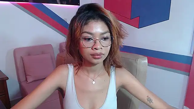 Snapshot of Perla_prg chatting on December 27, 8:18 pm Perla prg online show from December 27, 8:18 pm