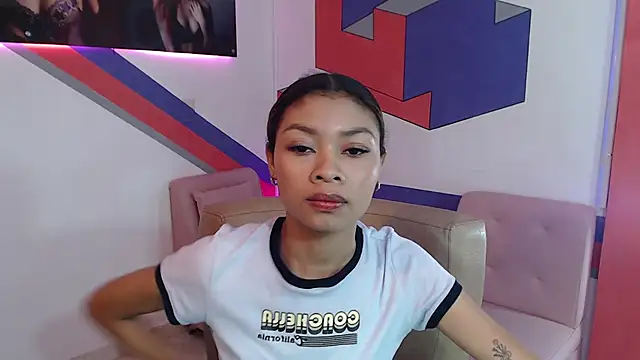 Snapshot of Perla_prg chatting on January 4, 7:44 pm Perla prg online show from January 4, 7:44 pm