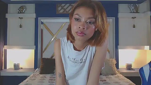 Snapshot of Perla_prg chatting on February 13, 10:22 pm Perla prg online show from February 13, 10:22 pm