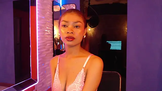 Snapshot of Perla_prg chatting on February 20, 3:19 pm Perla prg online show from February 20, 3:19 pm