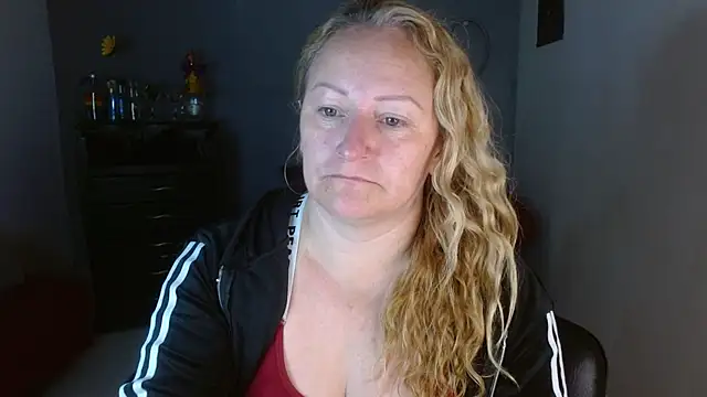emperabigbootybigass online show from January 25, 12:16 pm
