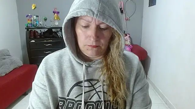 emperabigbootybigass online show from January 29, 12:13 pm