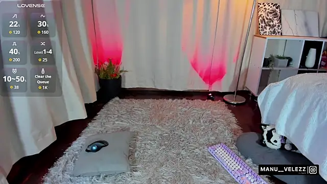 Manu Velez online show from October 25, 5:37 am