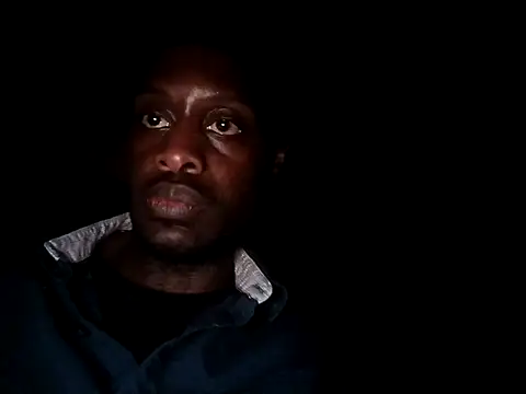 DevinToore online show from October 23, 8:35 am