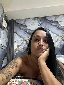 Snapshot of KatalinnaBrown chatting on April 9, 11:04 am KatalinnaBrown online show from April 9, 11:04 am