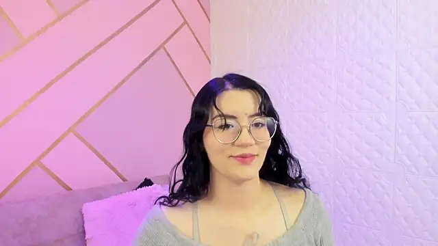 Violetaa diazz online show from January 10, 9:05 pm