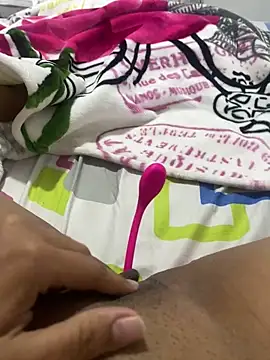 Snapshot of ANYLU19 chatting on January 4, 3:18 am ANYLU19 online show from January 4, 3:18 am