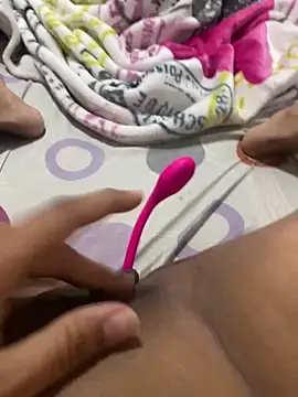 Snapshot of ANYLU19 chatting on January 19, 3:39 am ANYLU19 online show from January 19, 3:39 am