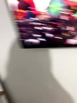 Snapshot of ANYLU19 chatting on October 4, 3:26 am ANYLU19 online show from October 4, 3:26 am