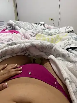 Snapshot of ANYLU19 chatting on October 25, 3:14 am ANYLU19 online show from October 25, 3:14 am