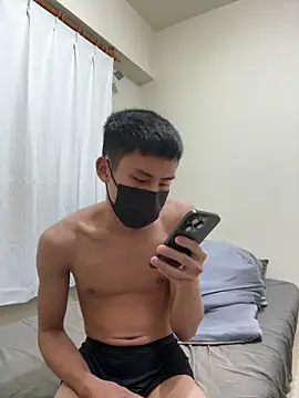 Snapshot of Benson18y chatting on January 6, 4:55 pm Benson18y online show from January 6, 4:55 pm