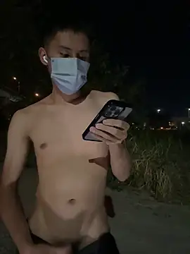 Snapshot of Benson18y chatting on September 26, 12:42 pm Benson18y online show from September 26, 12:42 pm