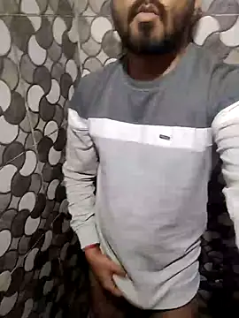 Jayesh Love online show from January 9, 8:33 pm