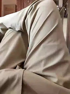 Jayesh Love online show from February 11, 9:31 am