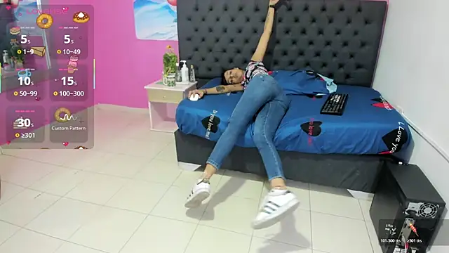  candy jade  online show from October 23, 1:10 pm