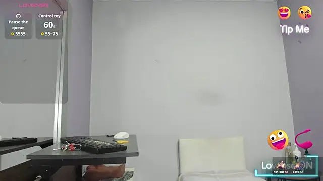  candy jade  online show from December 22, 11:18 am