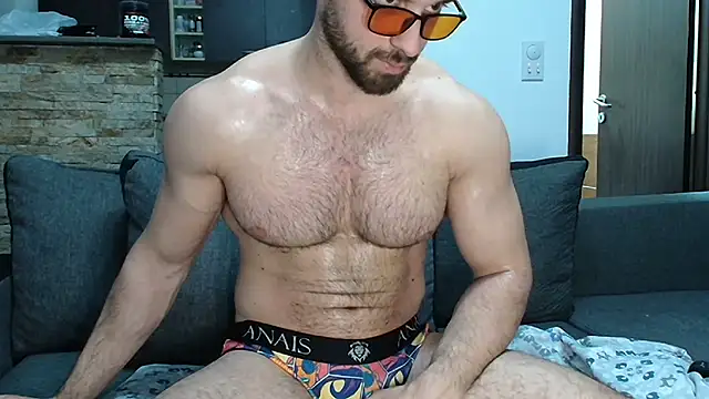 Snapshot of NestorNestor chatting on February 13, 10:50 pm NestorNestor online show from February 13, 10:50 pm