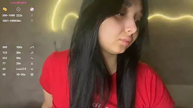 Snapshot of UdeleBarns chatting on March 21, 8:01 pm UdeleBarns online show from March 21, 8:01 pm